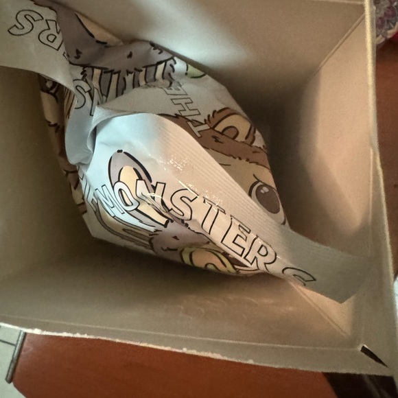 LABUBU POP MART The Monsters Exciting Macaron Vinyl Face Limited Edition cream - Picture 8 of 9